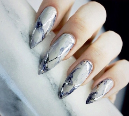 brittajj26:The only time I wish I had long nails was so I can do this to them.