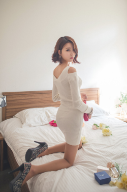 asian-beauty7:  korean girl Ji Na 