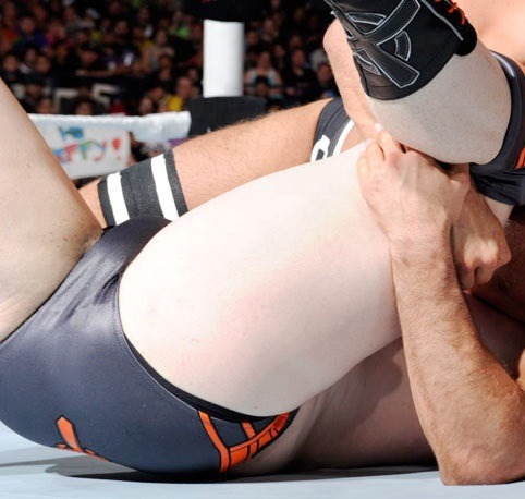 sexy wrestlers