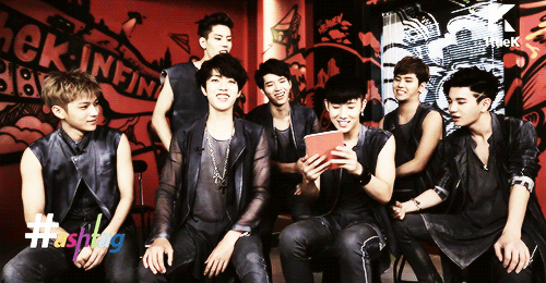 gyuuri:  sunggyu reading my friend wOOLLIM PRINCESS’s #hashtag + his cute shy reaction ; - ; 