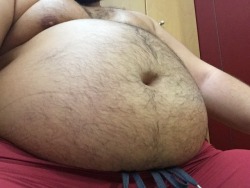 jotapei79:  When you outweigh the second chubbiest guy at the gym for at least 50 pounds