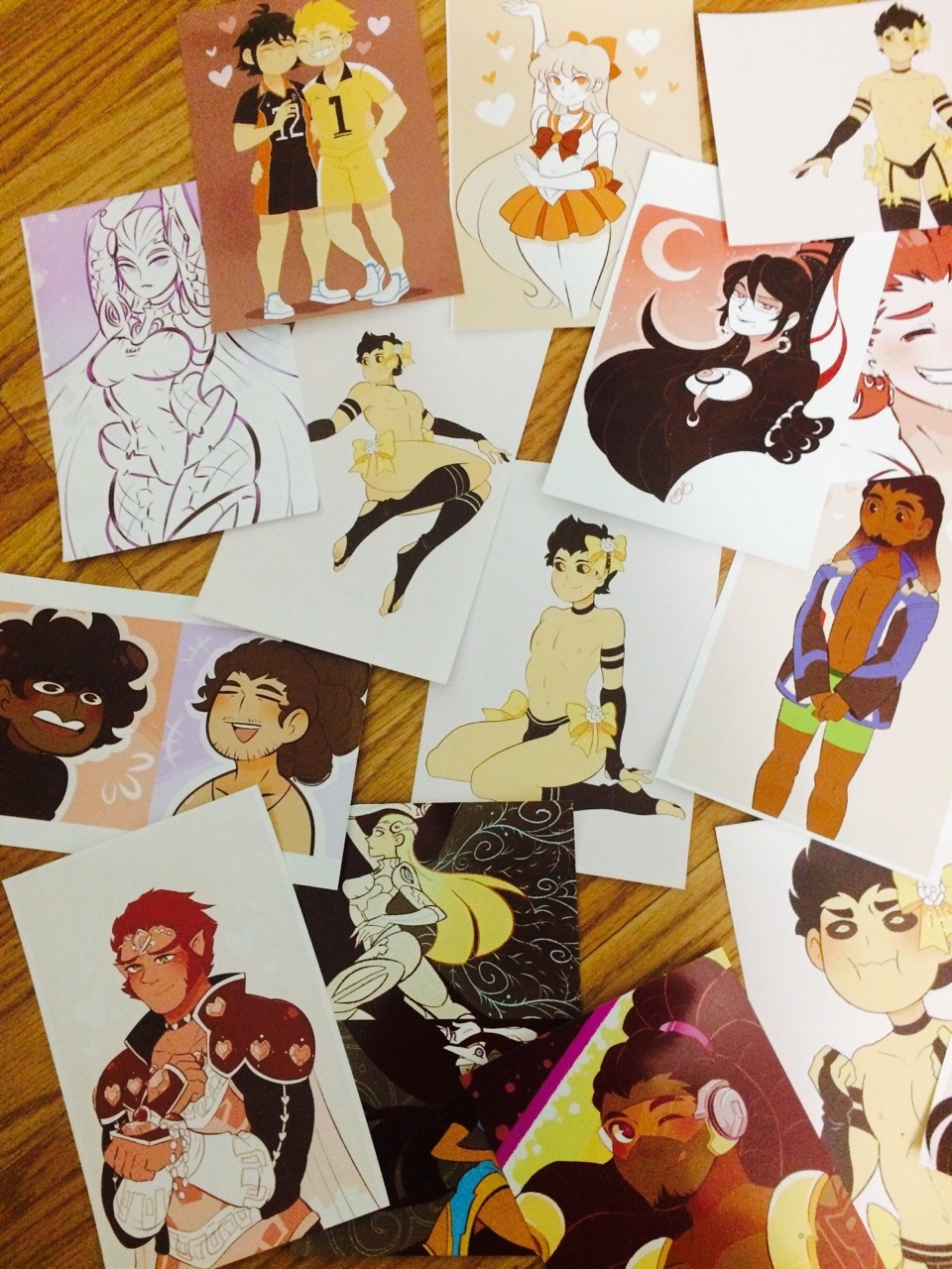 camalilium:  camalilium: Hey guys I’m gonna be tabling at APop Fest this Saturday,