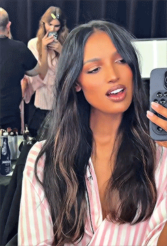 JASMINE TOOKES via Tiktok