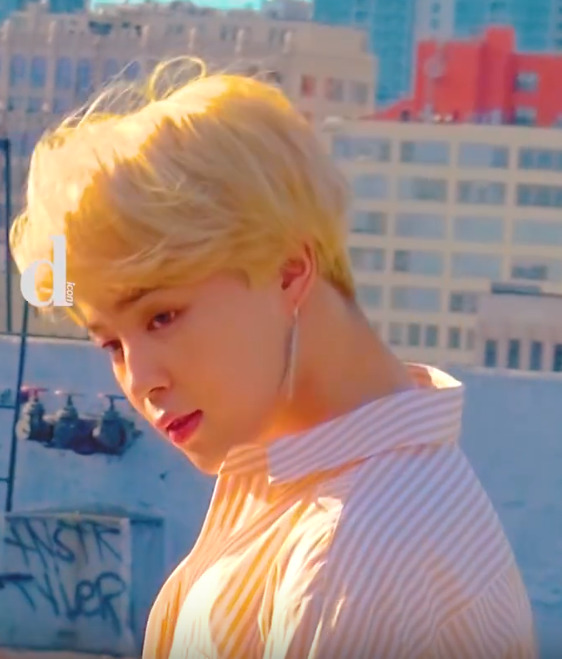 mimibtsghost:ISN’T HE FLAWLESS