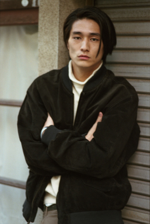neon-dreamings:  shintaro yuya by kiyoe ozawa 