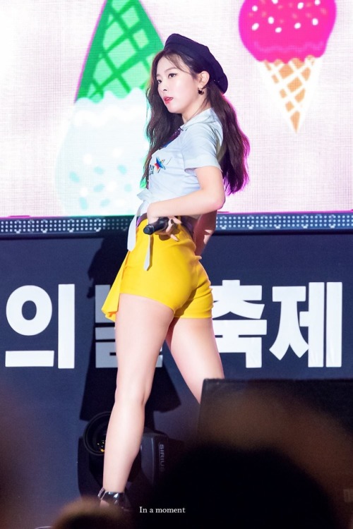 kpop-fap:Red Velvet Seulgi https://kpop-fap.tumblr.com/babe