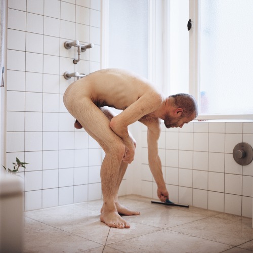 All About Men's Feet
