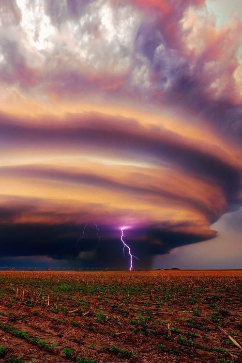 coiour-my-world - Supercell Lightning, Snyder, Nebraska