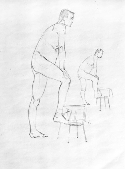 Just some sketches from life drawing sessions. 3mins and 15 mins poses