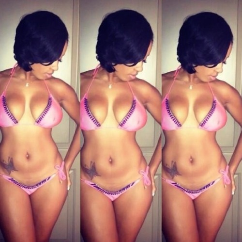 thefinestbitches:  Sheneka Adams 