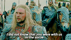 lotrlorien:  middle-earth meme   [1/6 friendships]    ➳   gimli &amp;