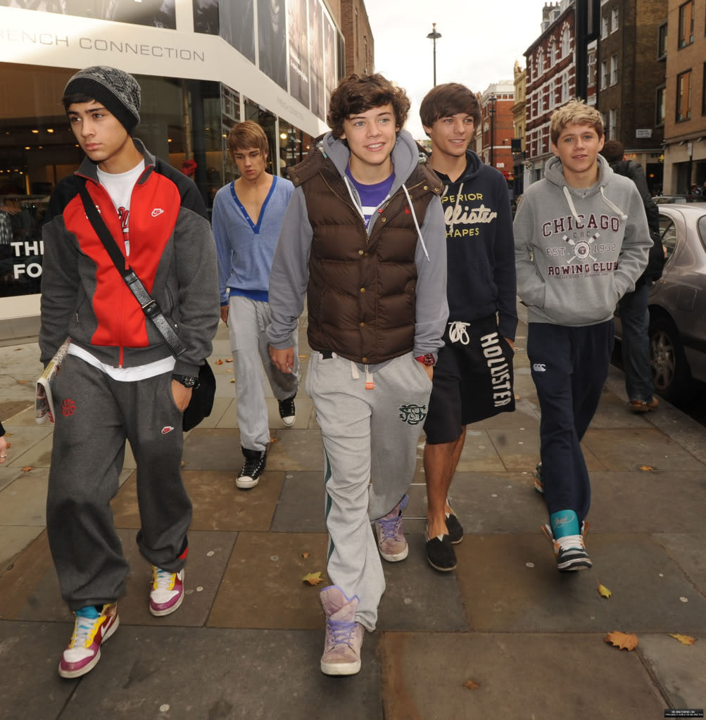 This Day in 1D History - October 6