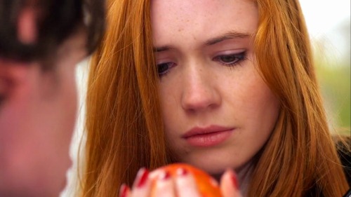 DOCTOR AND AMY + The Apple