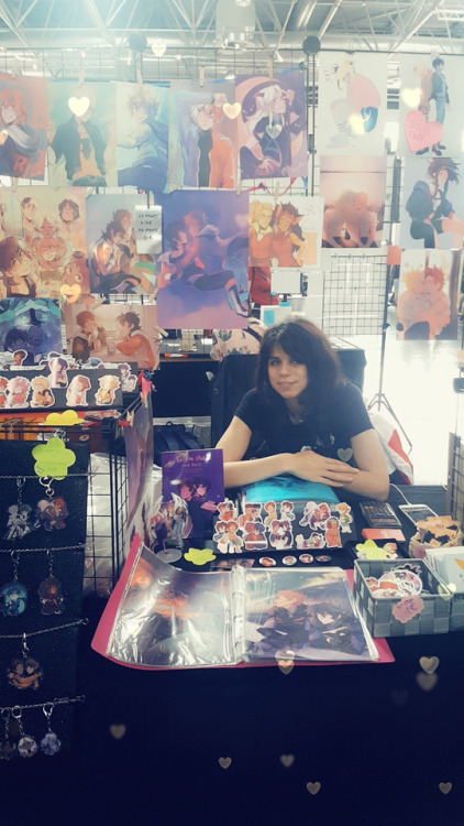 my phone wouldn’t let me upload pics the other day, anyway thanks to everyone who dropped by at Dokomi, u were all so nice!! <3 I hope I wasn’t too awkward in person haha;;I wish I had had more time to visit other booths and walk around the con