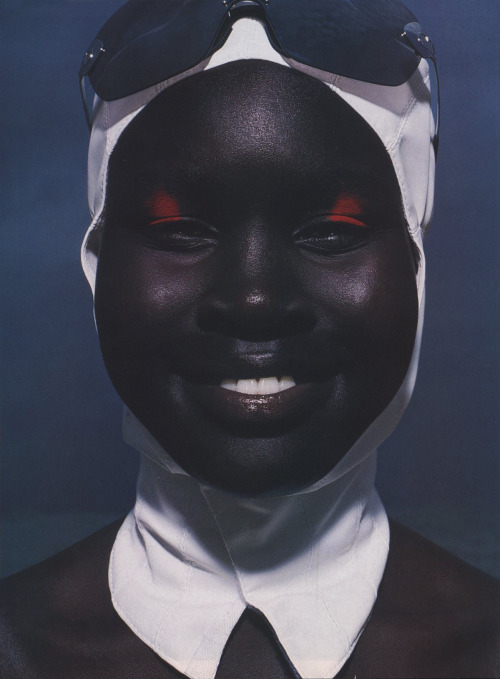 skulsakz:  alek wek photographed by greg delves for harper’s bazaar, november 1998