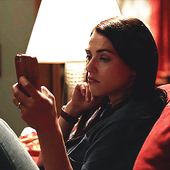 Katie McGrath, making books sexy again!