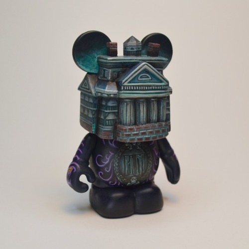 jaredcircusbear:I just recently finished the last piece of this four piece Disneyland Custom Vinylma