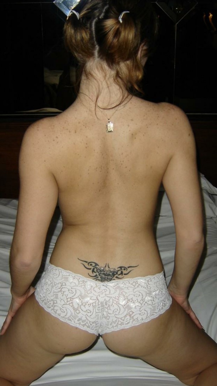 awesomeamateurnakedness: random-hotness-teen-milf:  2 of 2  Excellent! 