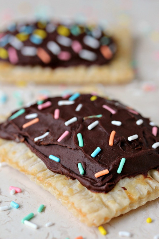foodsforus:  Easy Pop Tarts with Nutella Ganache 