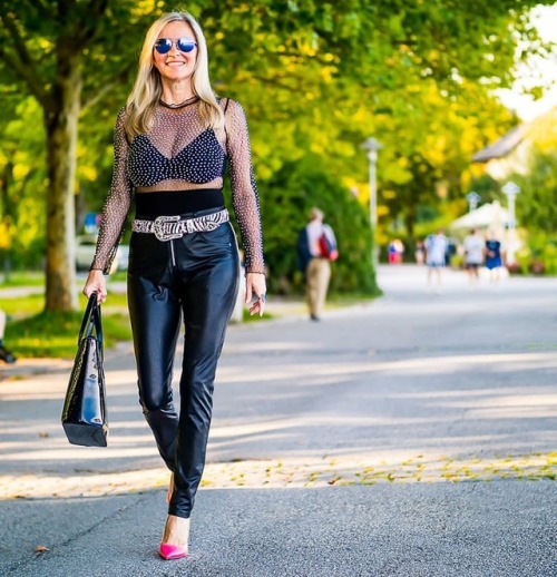 tajnaextreme:Happy #thursday Our #breathable #fauxleatherpants are #perfect for warm #summerdays Be 