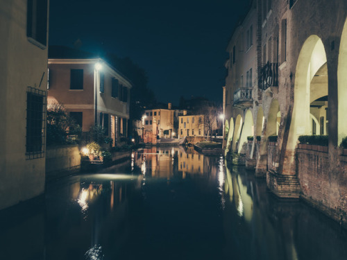 We see Treviso in the dark, and we photograph it24 Febbraio 2019 - Scatti fatti a Treviso cercando d