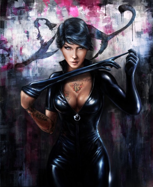 #Catwoman #art by #cyrilt. -RL Found here: cyrilt.deviantart.com/art/CATWOMAN-332510083