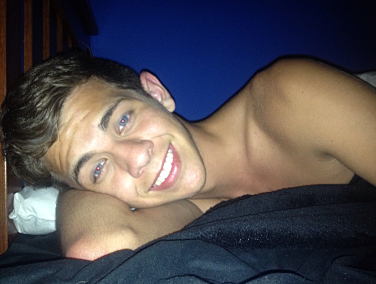 elijahwt:  For more SexyBoys follow me…