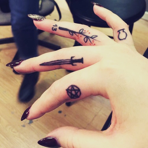 TAROT TATTOO : BRITTANY & THE SUITS“I have only...