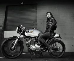 biker-queens:  Biker Queen