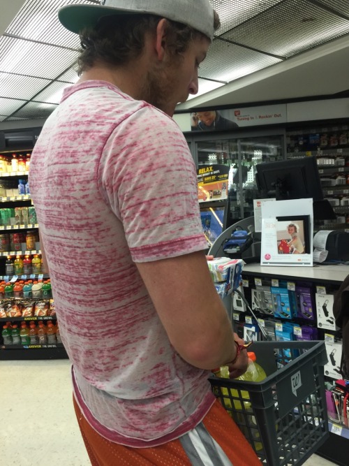 chiguylkv: On my way home from work I stopped at Walgreens and got in line behind this sexy dude ! H