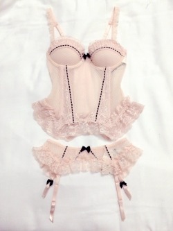 dollyfrills:Bought some new lingerie today at H&amp;M~ ♡