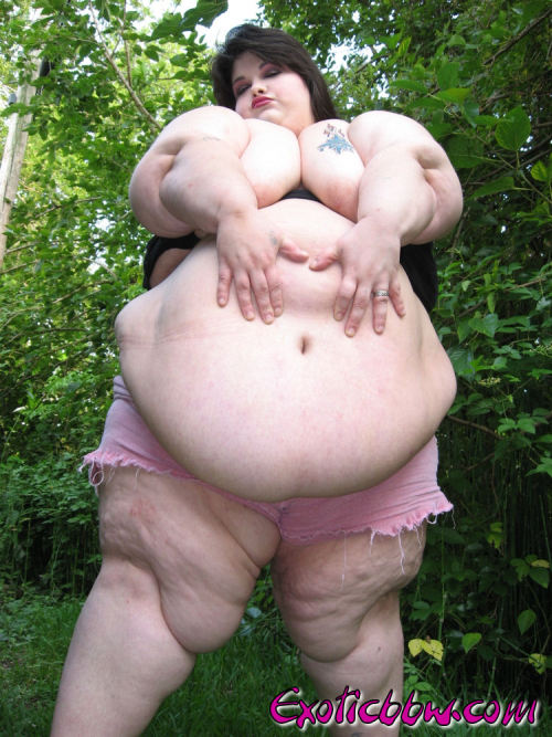 Porn photo ssbbwcandy:  This is SSBBW Candy, a huge