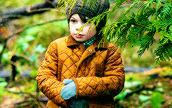 rumplestiltskin:  Roland Hood: everyone’s baby hobbit (ﾉ◕ヮ◕)ﾉ*:･ﾟ✧