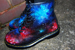 pastelbmob:  Custom Galaxy Boots 8.94