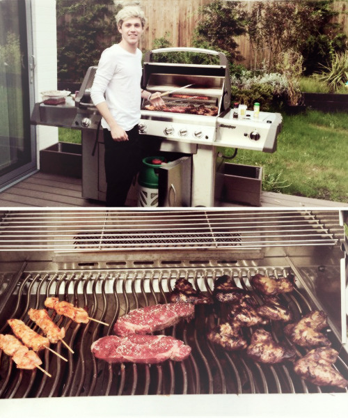 styzles-deactivated20151205:  niallhoran: Hell yeah ! I’m BBQ’n tonight! Chef nialler is in the house mothetruckerrs 