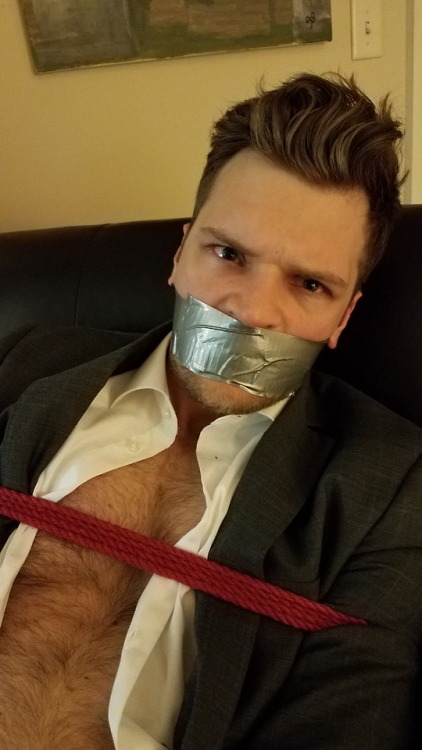 phantombondage: boybound: He knew his coworker Jay had a thing for him. He also knew he wanted to ge