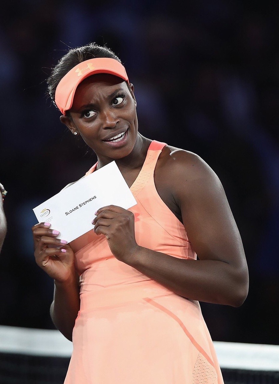 frontpagewoman:Sloane does not believe that her U.S Open check is for $3.7 million