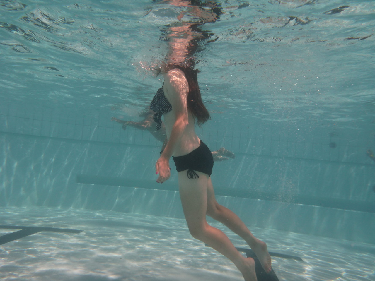 lazyineke:  swimmin’ 