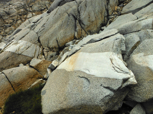 Design by Nature. Western Pinnacles Lakes Basin, John Muir Wilderness, Sierra Nevada Mountains, Cali