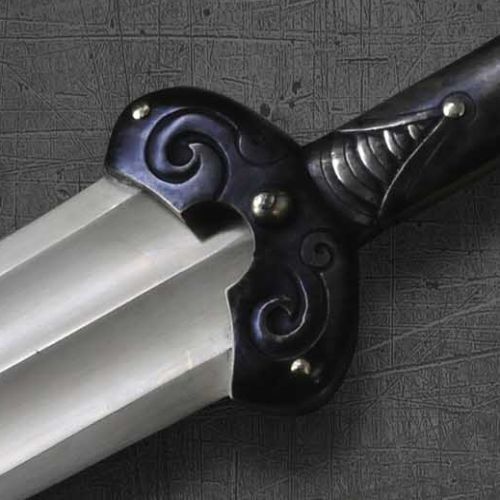 yggdrasill&ndash;:  wearepaladin:  weareloremaster:  art-of-swords:  Handmade