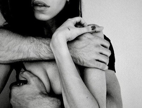 hellbecomingroundthemountain:in2uheat:&ldquo;Got your back&rdquo; may mean