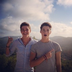 fucking-hotboys:  jack and finn harris