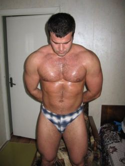 sdbboy69:  Want to see more? Check out my archive at http://sdbboy69.tumblr.com/archive  Woof woof