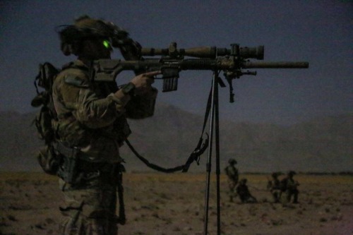 A blog dedicated to firearms and debating gun control