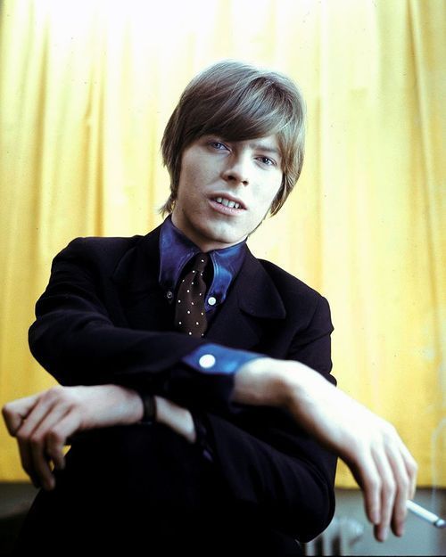 Porn kultura-pop:  David Bowie MOD ERA 60′s photos