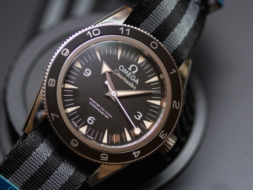 (via Omega Seamaster 300 Spectre Limited Edition James Bond Watch Hands-On | aBlogtoWatch)