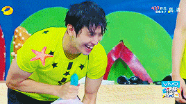littlecloverstar:CNBLUE Happy Camp « Jonghyun’s punishment 