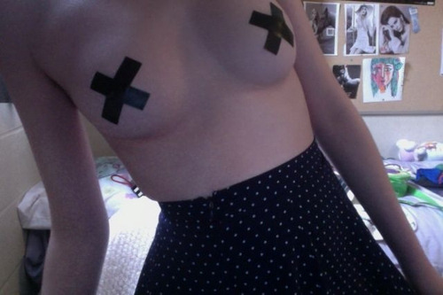 fluhm:  follow here for more sexual pale