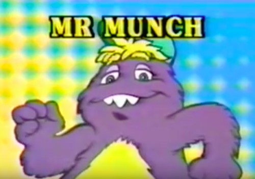 puff-lee: gayarcades: squad goals  (1991) I’m pretty sure most of us became Mr.Munch.