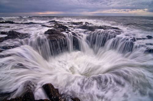 Communing with Thor by Aaron Eakin on Flickr.